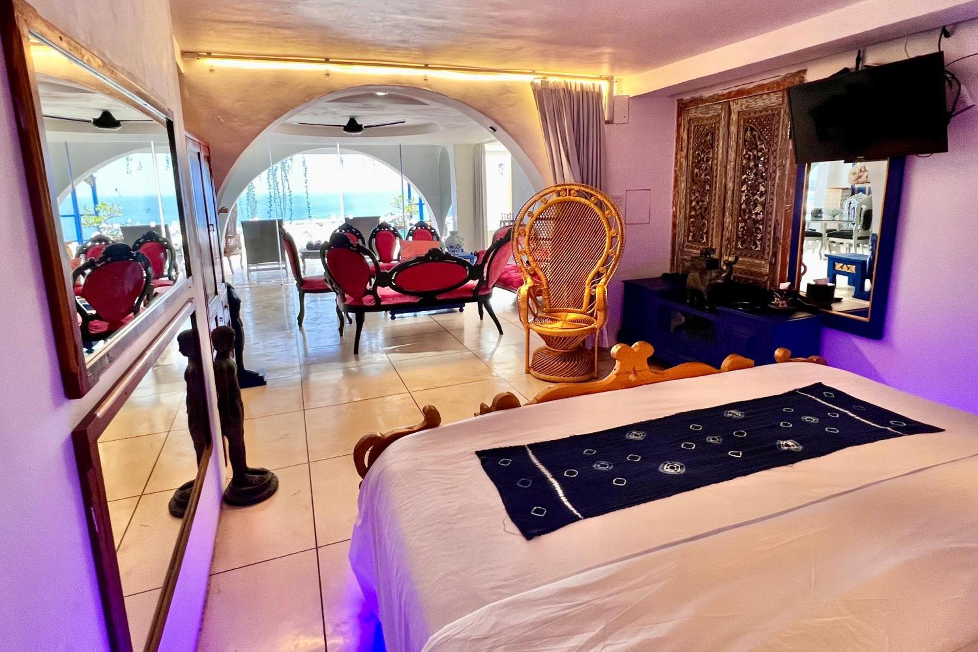 Morabito Art Cliff Villa Uluwatu Buitenkant foto
