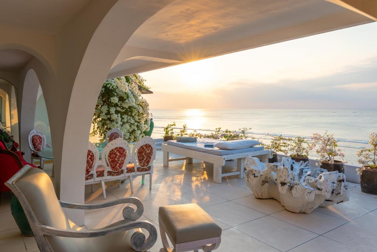 Morabito Art Cliff Villa Uluwatu Buitenkant foto